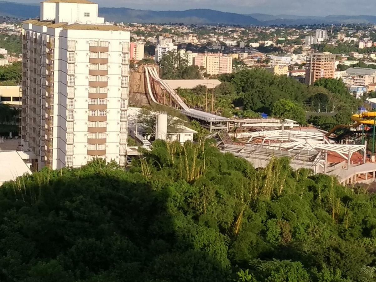 Piazza Acqua Park Diroma - Cozinha Completa Appartement Caldas Novas Buitenkant foto